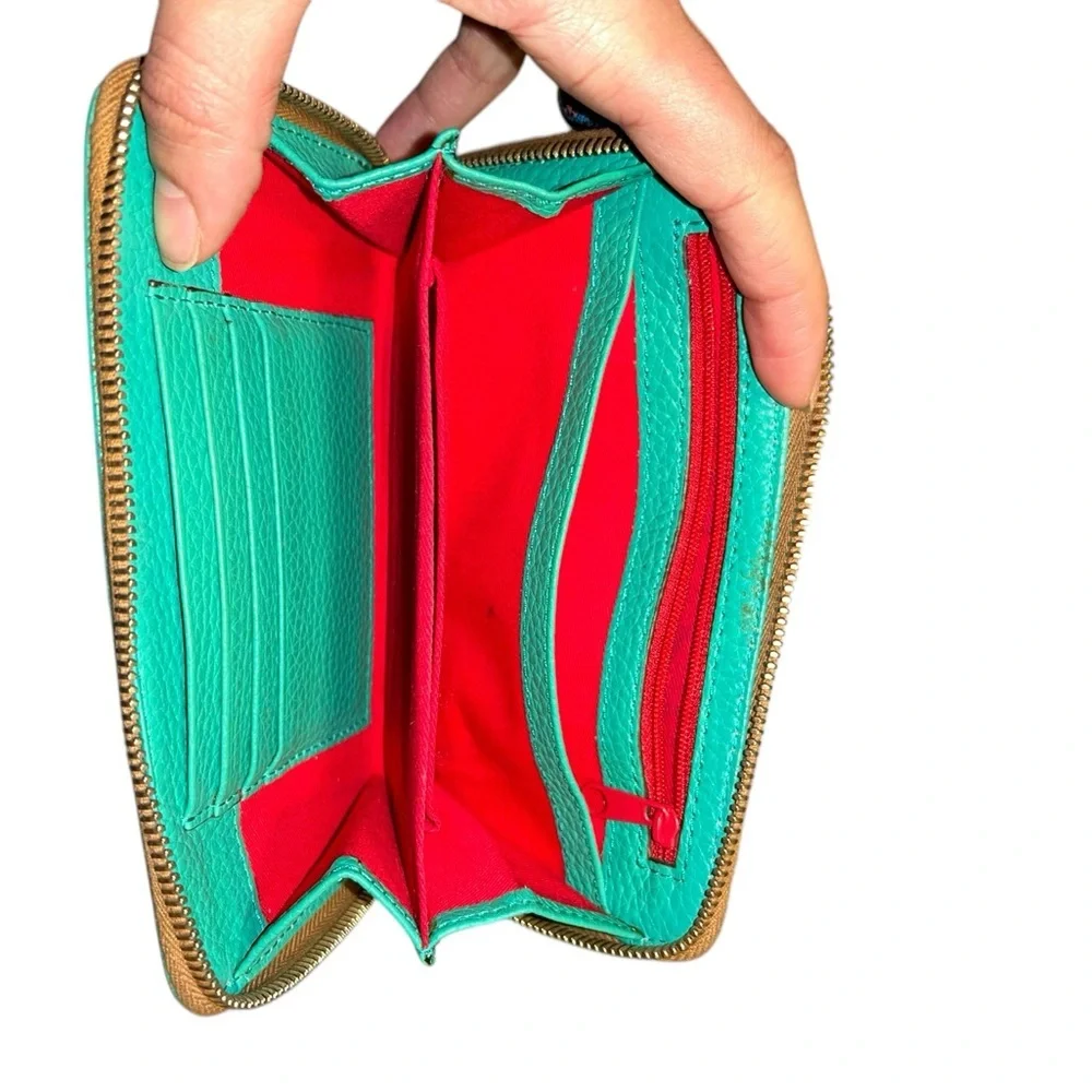Dooney & Bourke Pebble Leather Zip around Y2k Wallet Teal Green Red Interior med - Picture 16 of 16